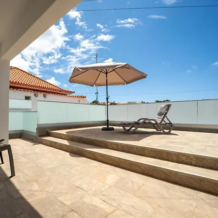 Casa Turalves - By Wehostmadeira Lantgård